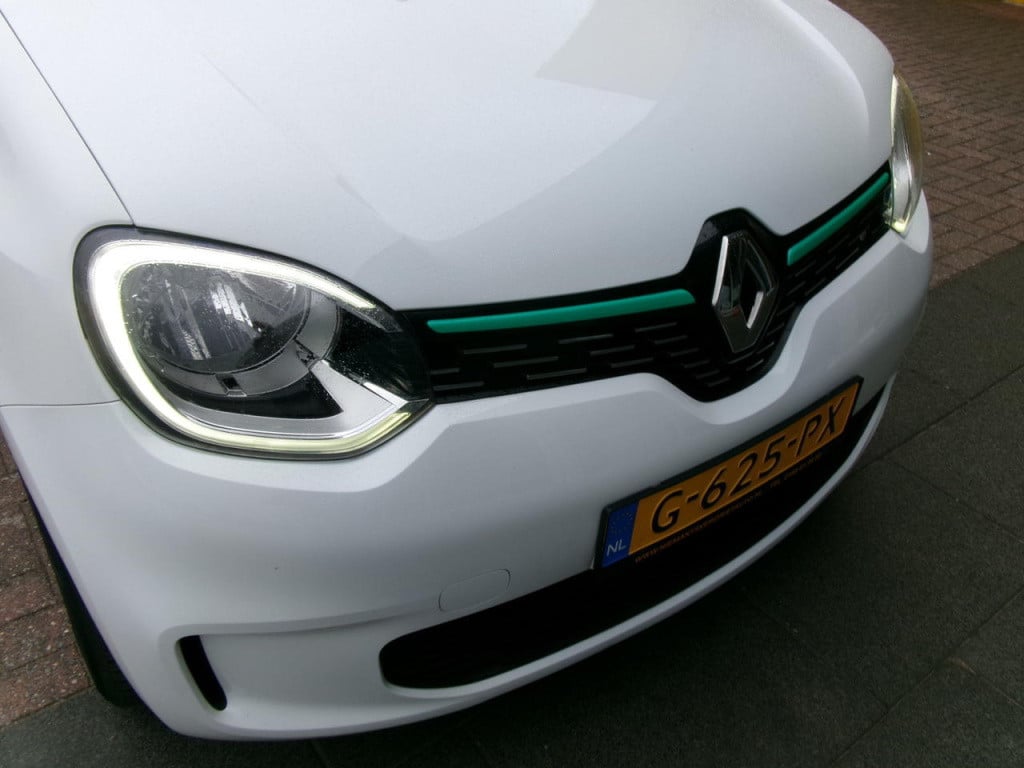 Renault Twingo 0.9 tce intens automaat, carplay, airco, pdc
