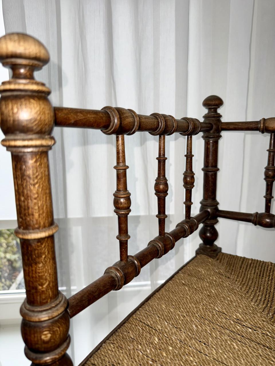 Klassieke antieke Bobbin hoekstoel