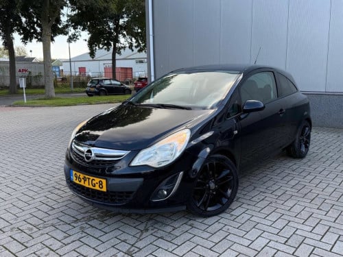 Opel Corsa 1.4-16V Color Edition Airco/Cruise