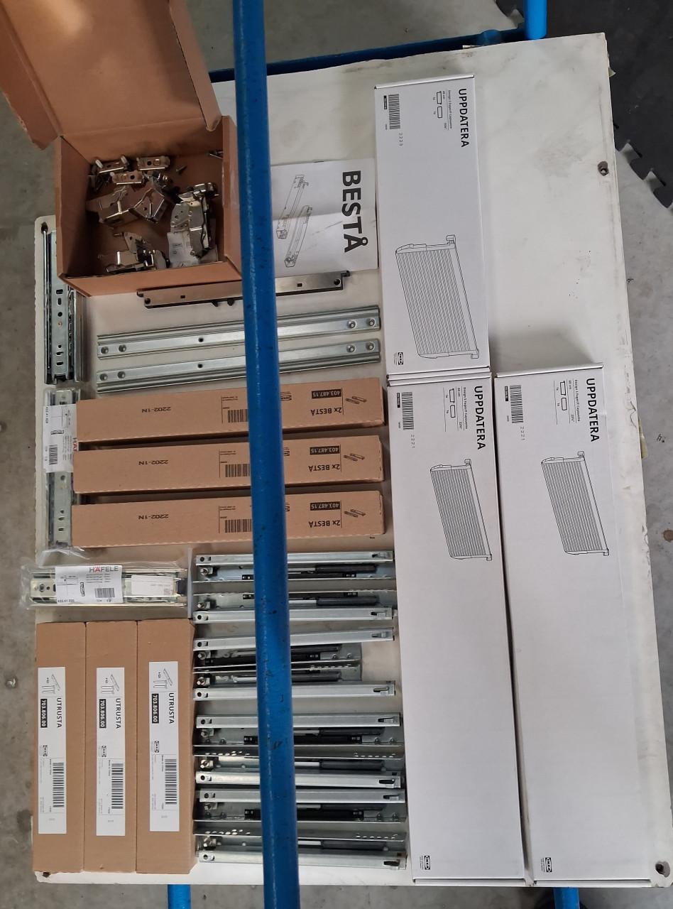 Keukenladegeleiders, ladenverdelers enz.