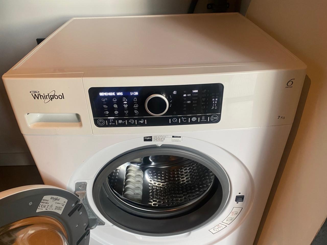 Wasmachine (7 kg) in zeer goede & schone staat!