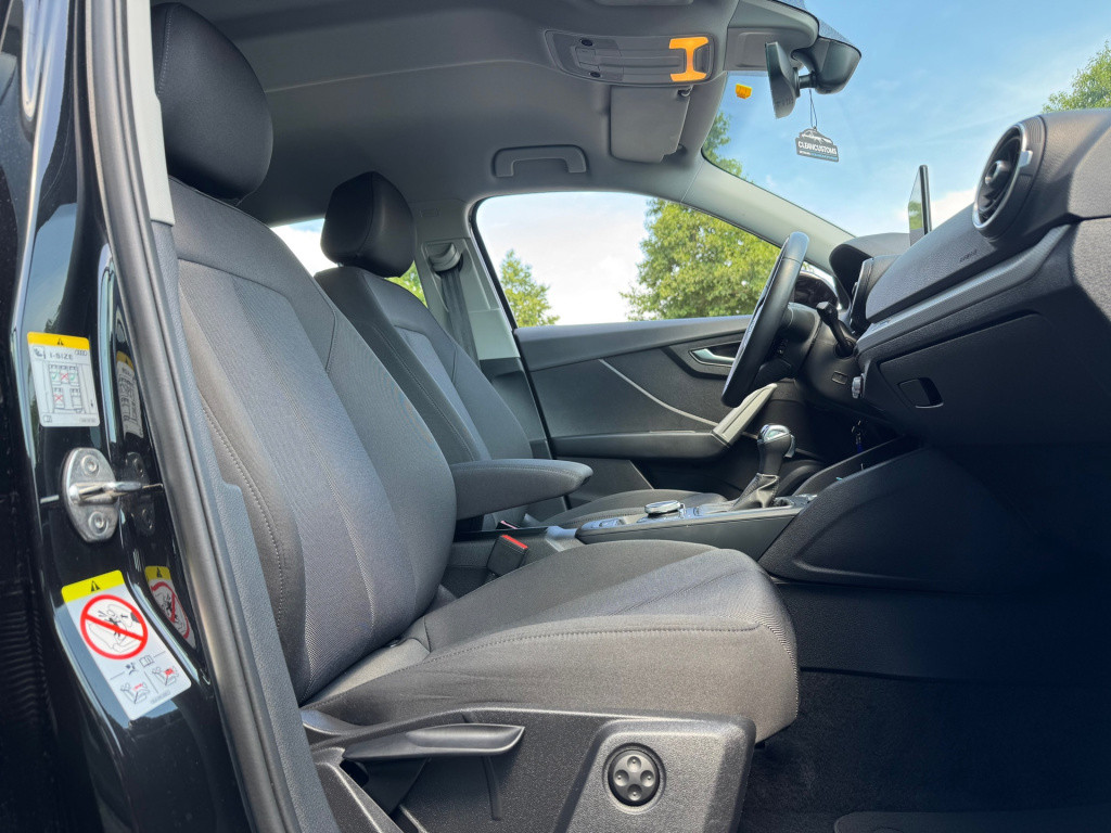 Audi Q2 35 tfsi advanced * led * camera * stoelverwarming * adaptieve cruis