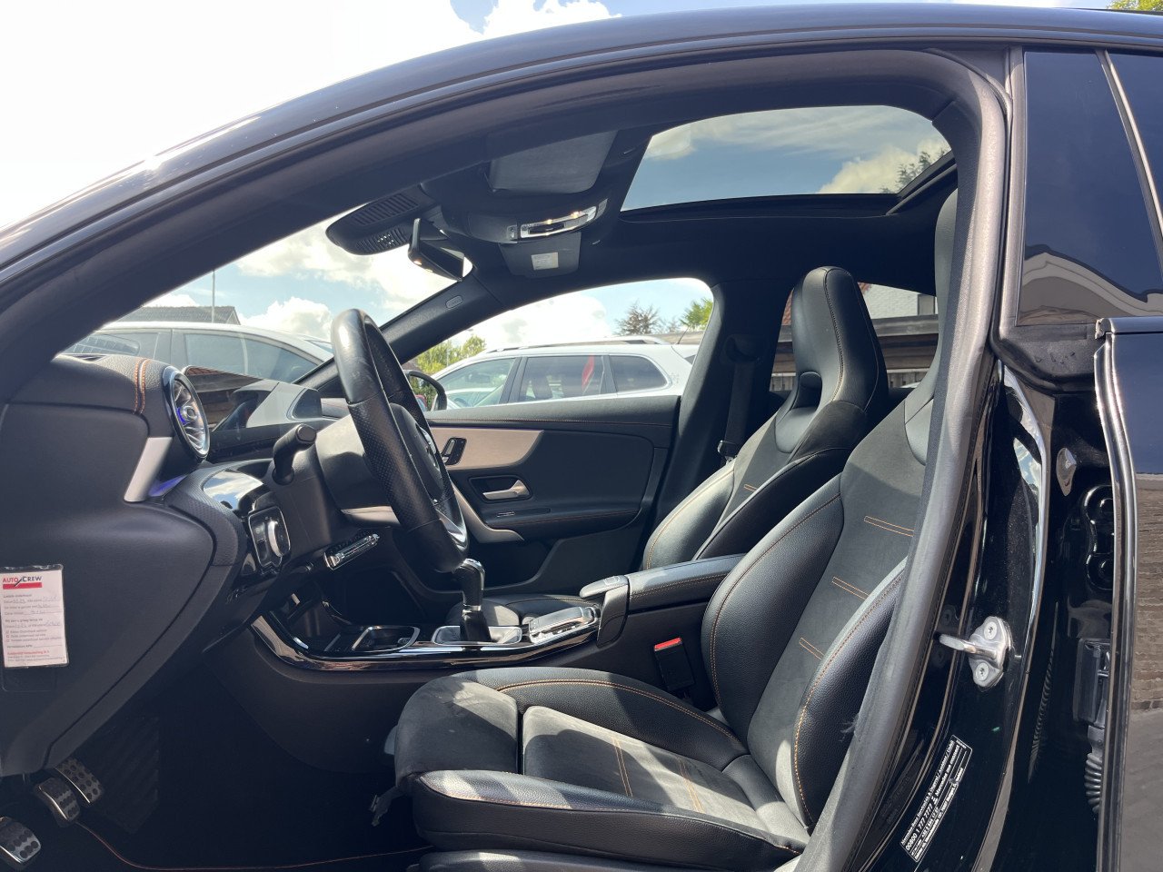 Mercedes CLA 200 Orange Art Edition 2019 Nieuw model Panodak AMG Pakket