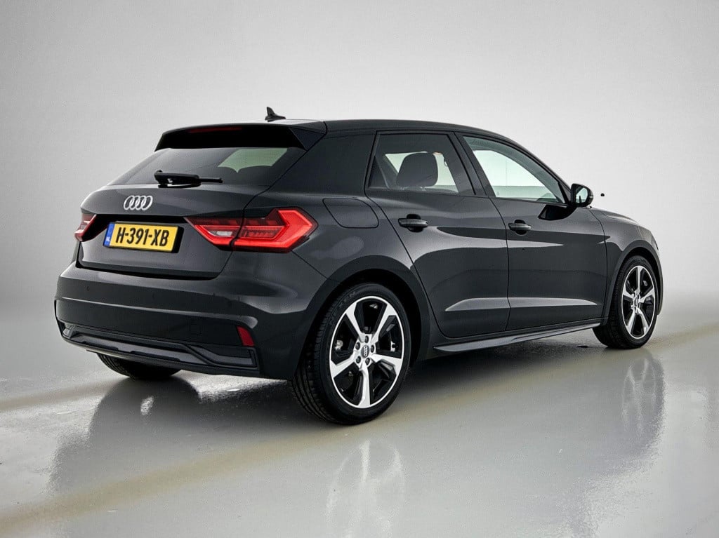 Audi A1 Sportback 30 tfsi epic | lmv | parkeer sensoren | virtual cockpit |