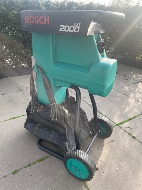 Bosch 2000 AXT elektrische tuinhakselaar