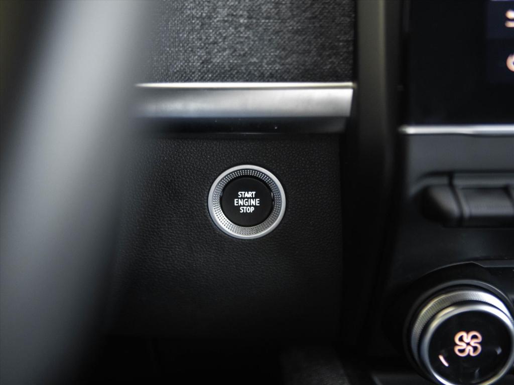 Renault Zoe r135 135pk intens automaat | soh 95% |navigatie | camera | park