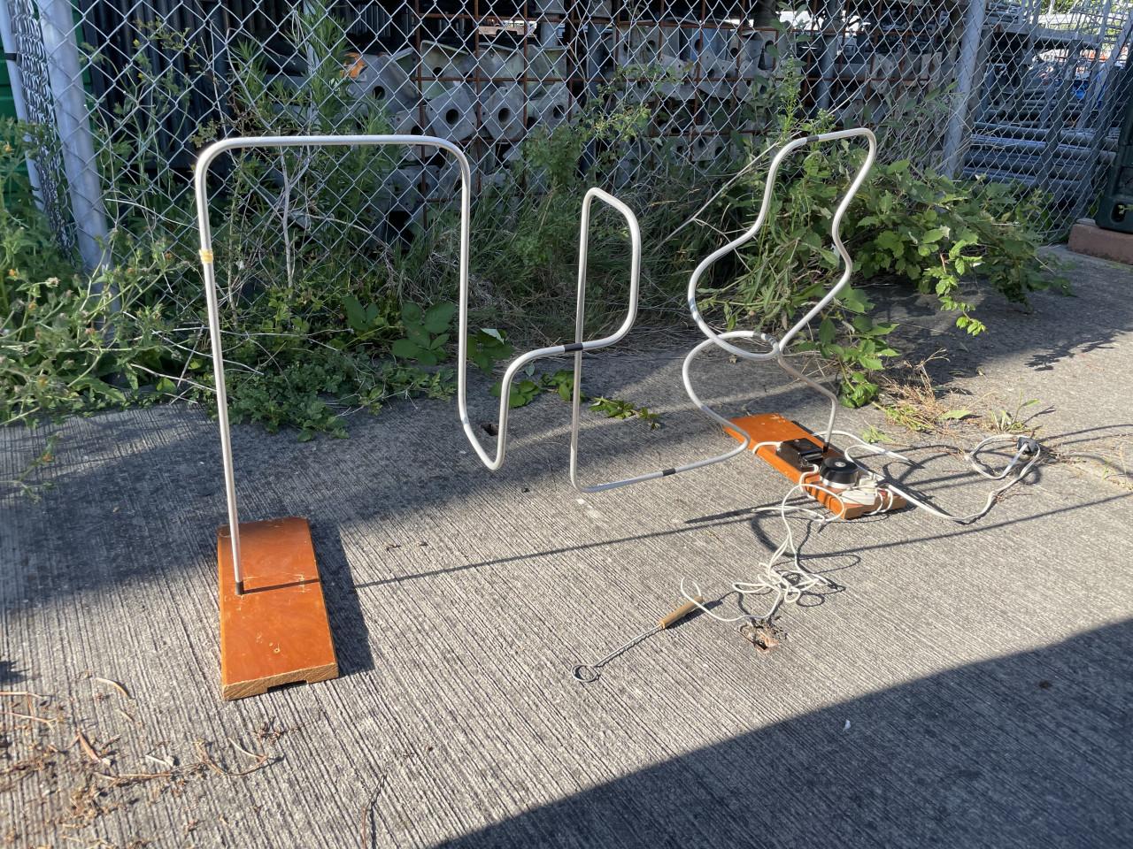 Te koop:  lang en groot Bibberspel