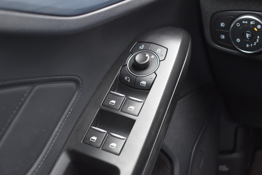 Ford Focus wagon 1.0 ecoboost hybrid active x | climate control | adaptieve