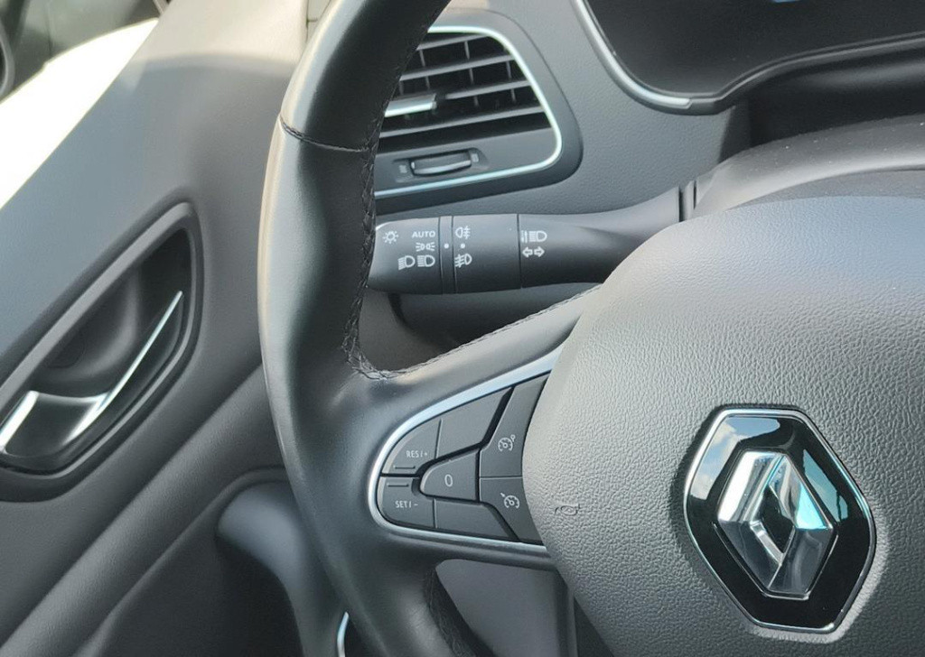 Renault Megane 1.3 tce edc 140 techno - demo | stoel &-stuurverwarming