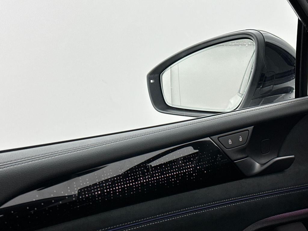 Volkswagen Tiguan r-line edition plug in hybride 204 pk black style pakket