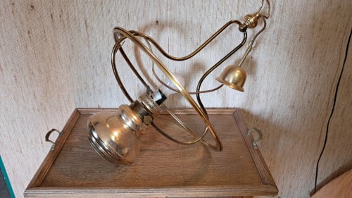 Massive koperen hanglamp zonder kap