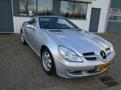 Mercedes-Benz SLK 200 k.