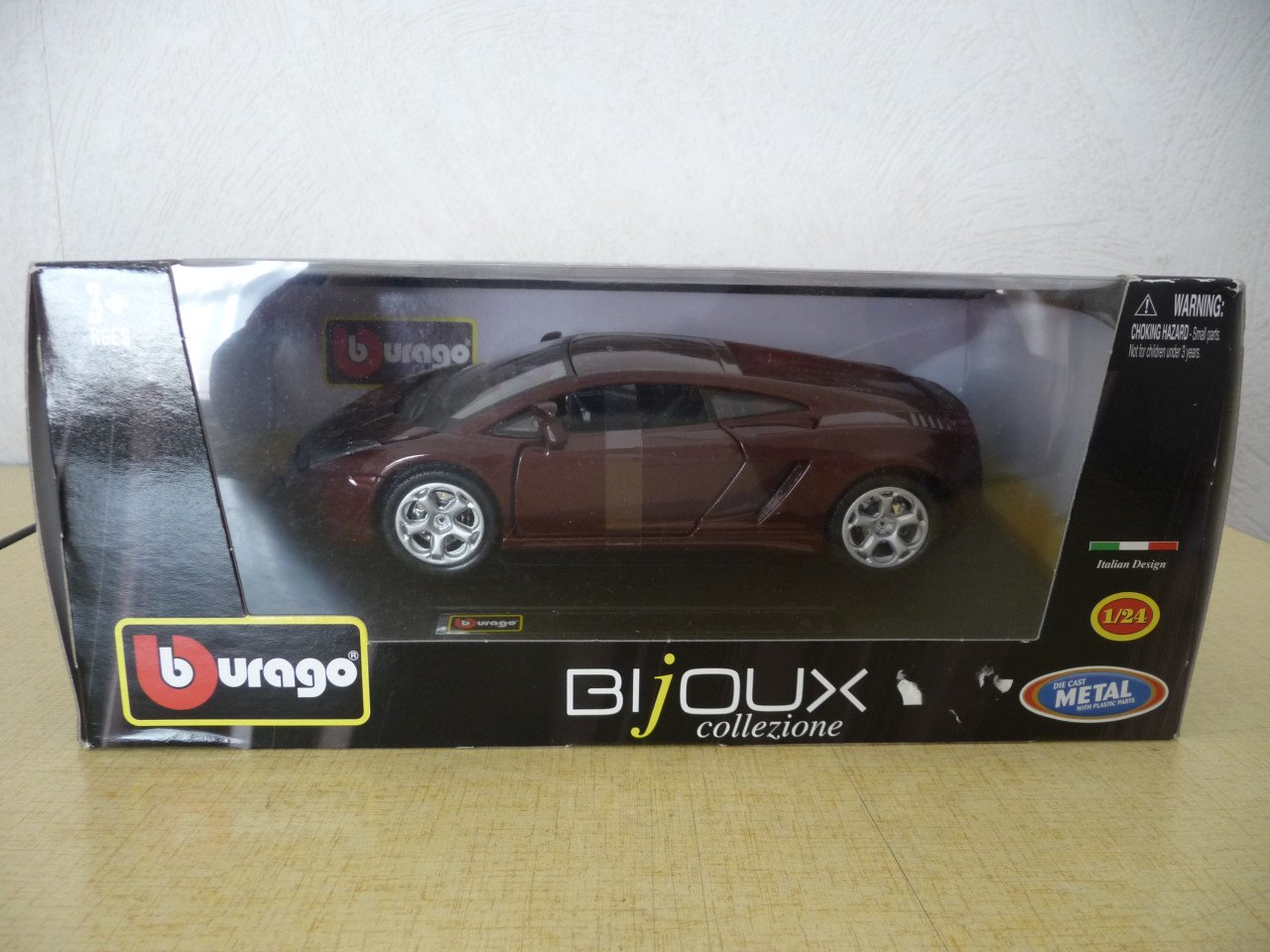 Lamborghini's 1/24 Gallardo Aventador Bburago Maisto