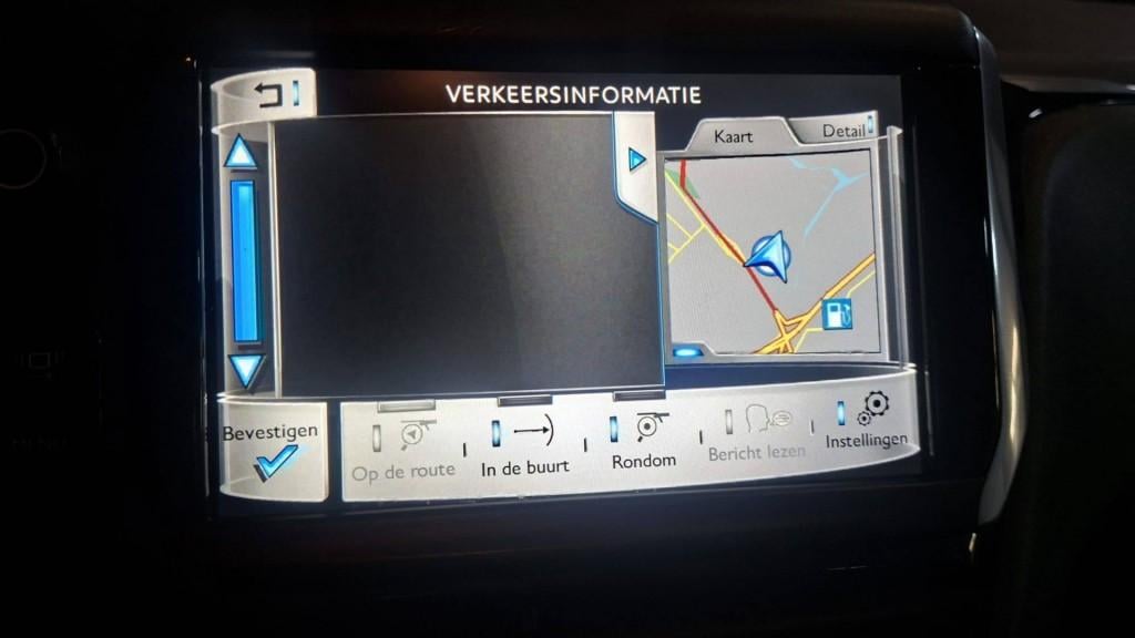 Peugeot 208 1.2 vti active