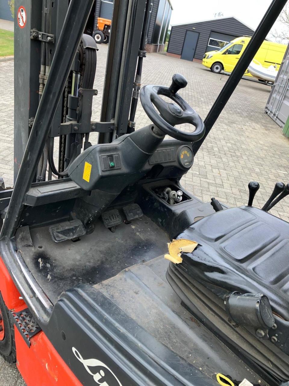 Linde E20 heftruck