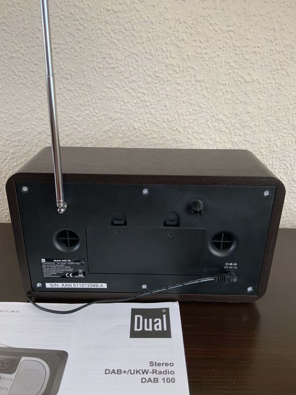DUAL dab+ / fm tafelradio z.g.a.n.
