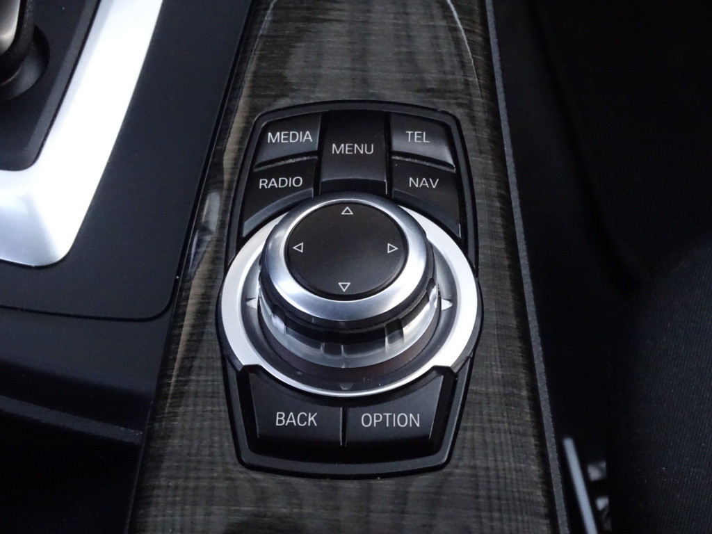 BMW 3-serie 316i executive sport automaat | bi-xenon | afn. trekhaak
