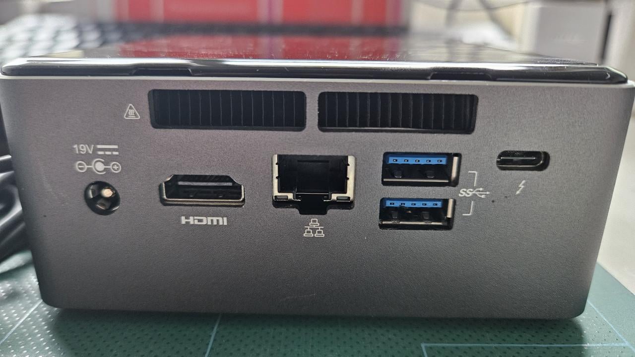 Domotica, Intel NUC7 i5, zeer geschikt voor o.a. HomeAssistant