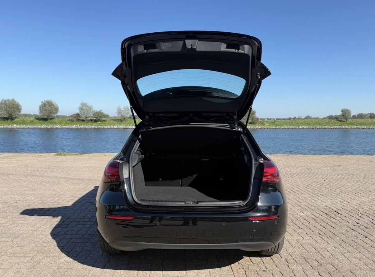 Mercedes-Benz A-Klasse A 250 E 218pk 8G-DCT 2024 Zwart