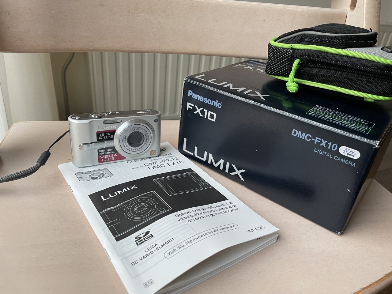 FX 10 LUMIX met tasje in orginele doos