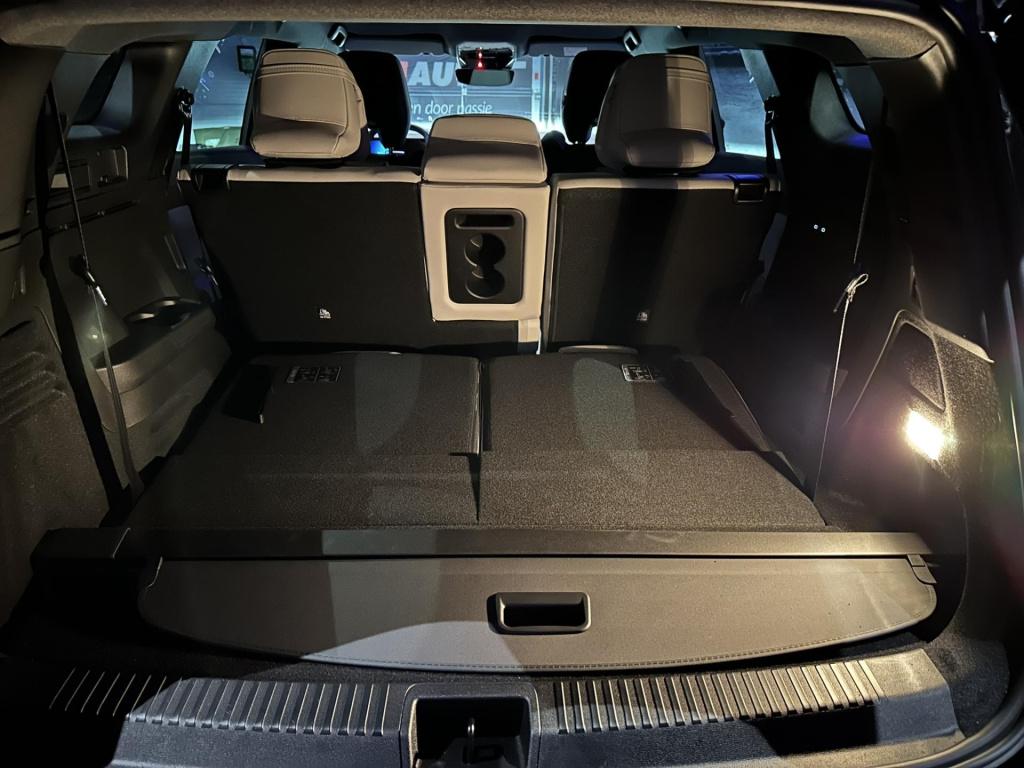 Renault Espace e-tech full hybrid 200 iconic 7p.