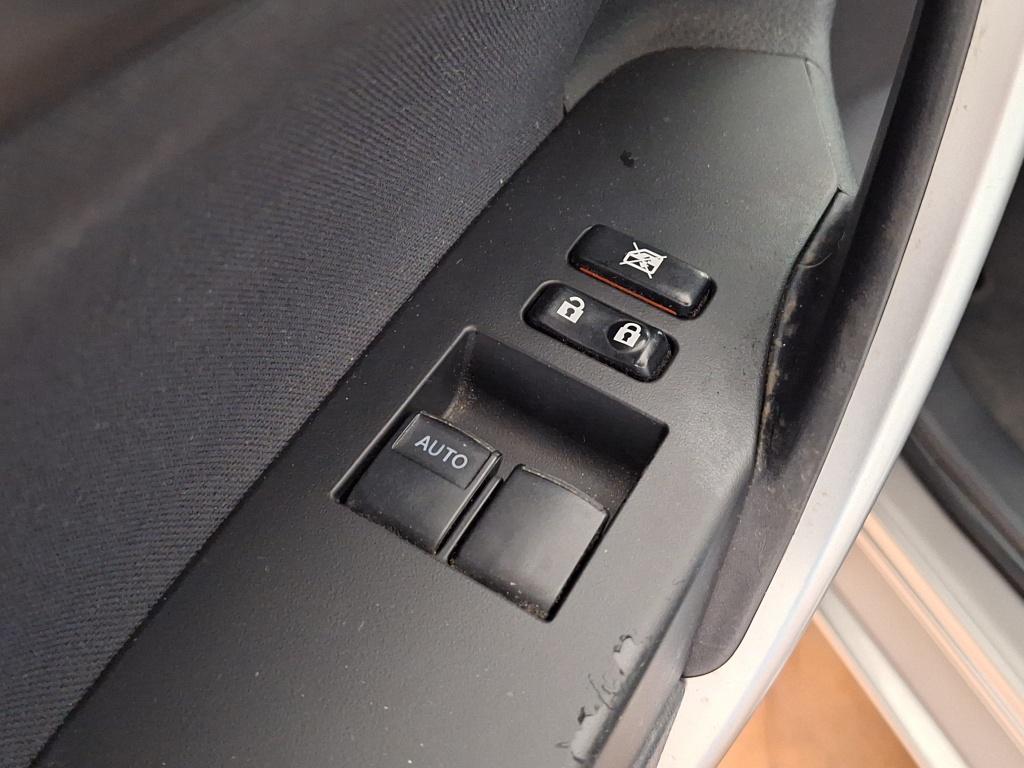 Toyota Auris 1.8 hybrid aspiration|verkocht