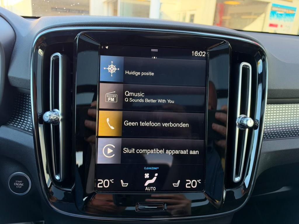 Volvo XC40 1.5 t4 recharge r-design