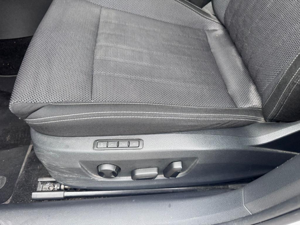 Skoda Superb combi 1.4 tsi iv business edition