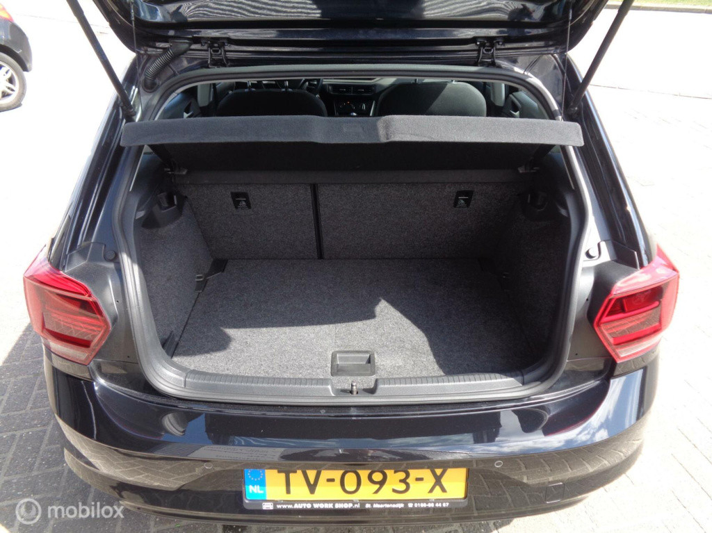 Volkswagen Polo 1.0 tsi beats/airco/pdc/carplay/17''lm velgen/led