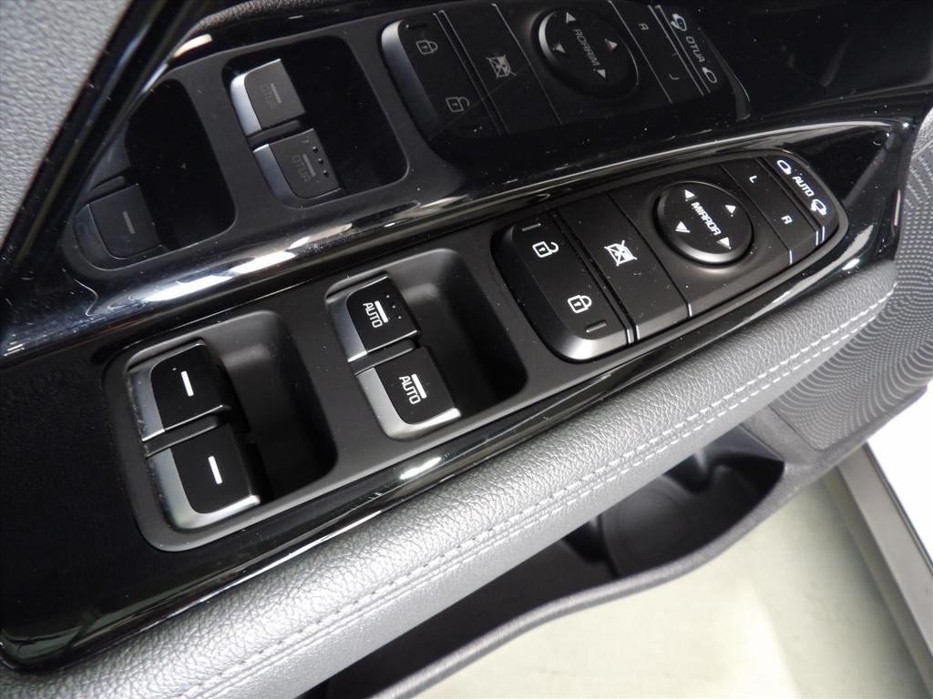 Kia Niro 1.6 gdi phev 141pk dct6 dynamicplusline