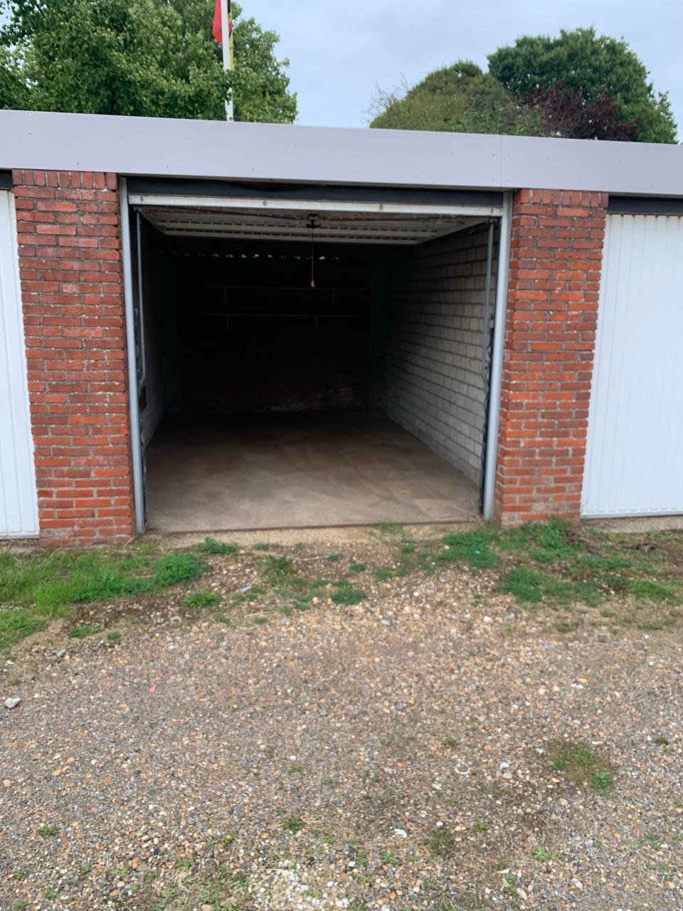 Te huur garagebox aan de zeewijksingel Oost Soubrg