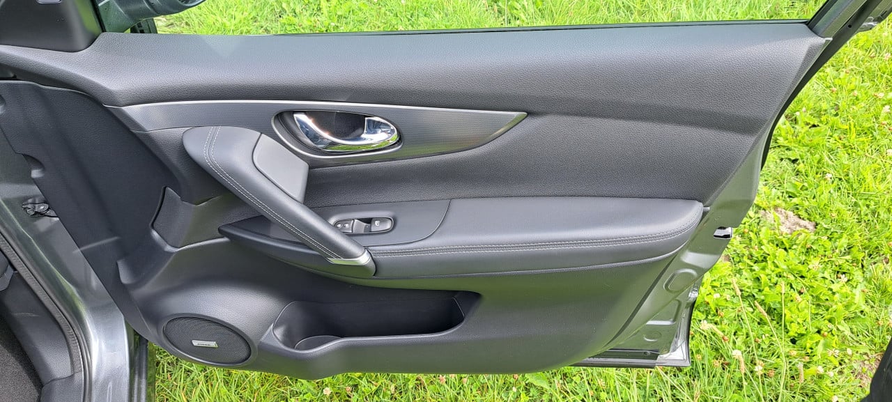 Nissan Qashqai Tekna +