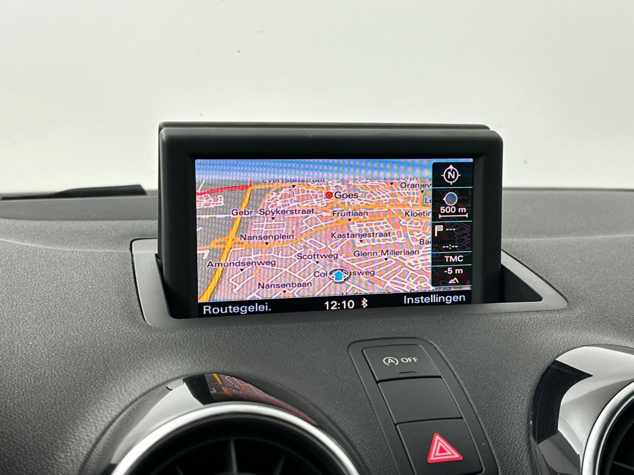 Audi a1 1.2 Tsfi / 3x S line / Xenon / navi / cruise