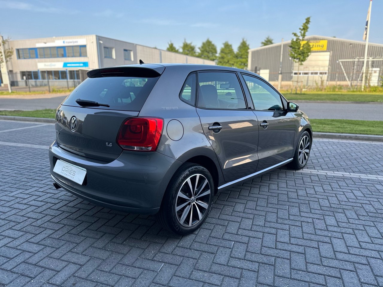 Volkswagen Polo 1.4 Highline Team Airco l CarPlay