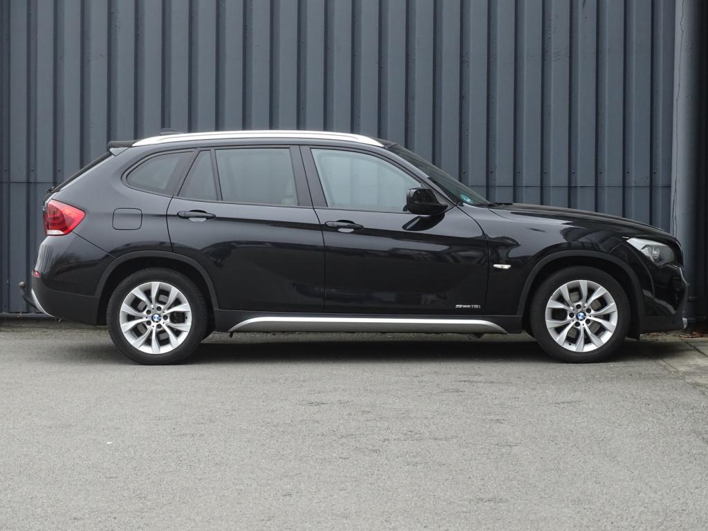 BMW X1 sdrive18i executive automaat | leder | bluetooth