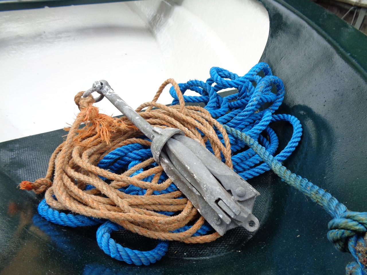 Degelijke Placom 340 vis/roeiboot