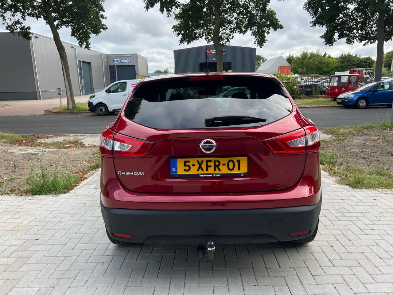 Nissan Qashqai 1.2 Connect Edition 109.790km