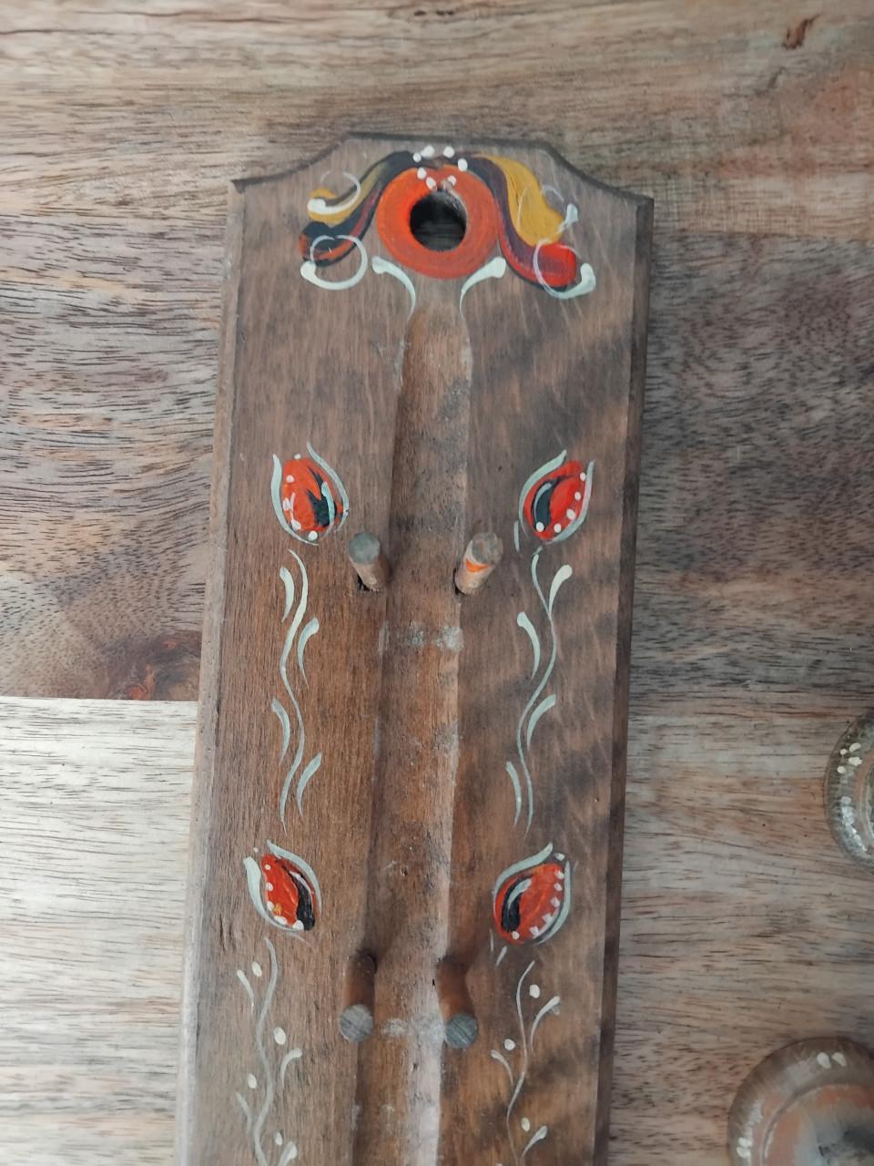 Vintage 6x Eierdopjes met wandhouder Hout
