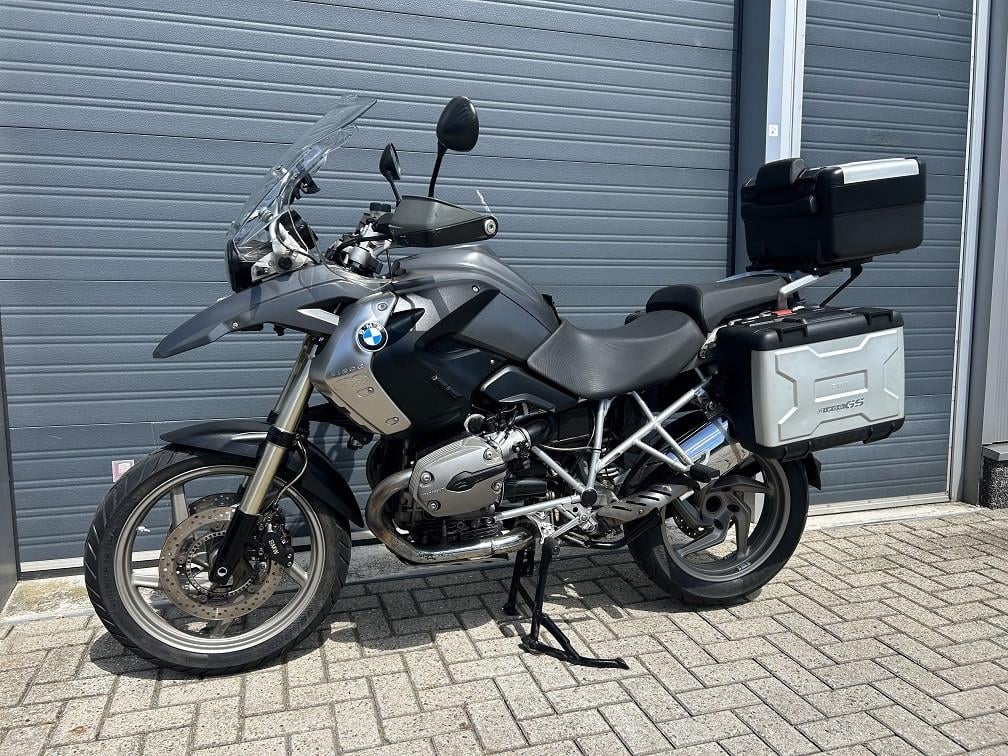 BMW R1200GS uit 2009 met 73dkm, vario-kofferset, ABS/ESA/RDC etc €5850,-
