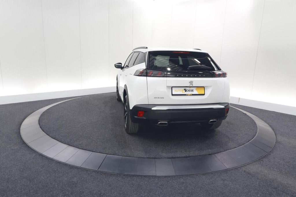 Peugeot 2008 puretech 130 eat8 allure | camera | navigatie | parkeersensore