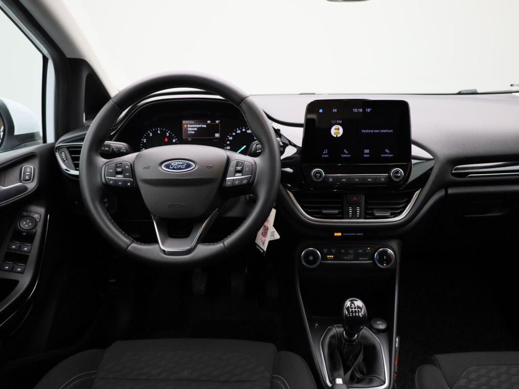 Ford Fiesta 1.0 ecoboost hybrid titanium | climate control | cruise control