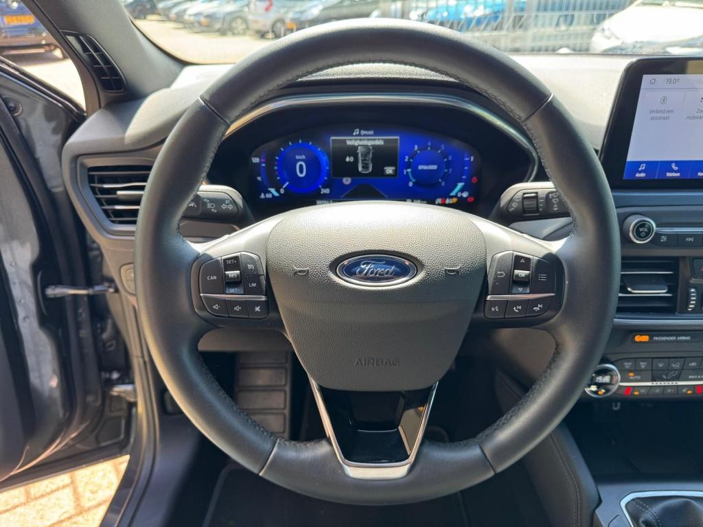 Ford Focus 1.0 ebh act. xbns