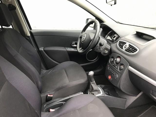 Renault Clio 1.4 16v - v e r k o c h t