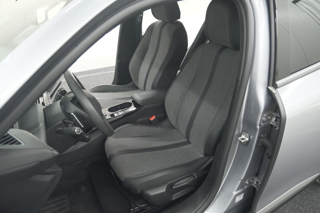 Peugeot 2008 hybrid 136 e-dcs6 allure | 360 camera | adaptieve cruise contr