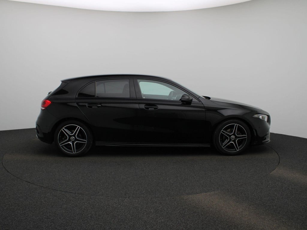 Mercedes-Benz A-Klasse 180 business solution amg | automaat | half leder | 