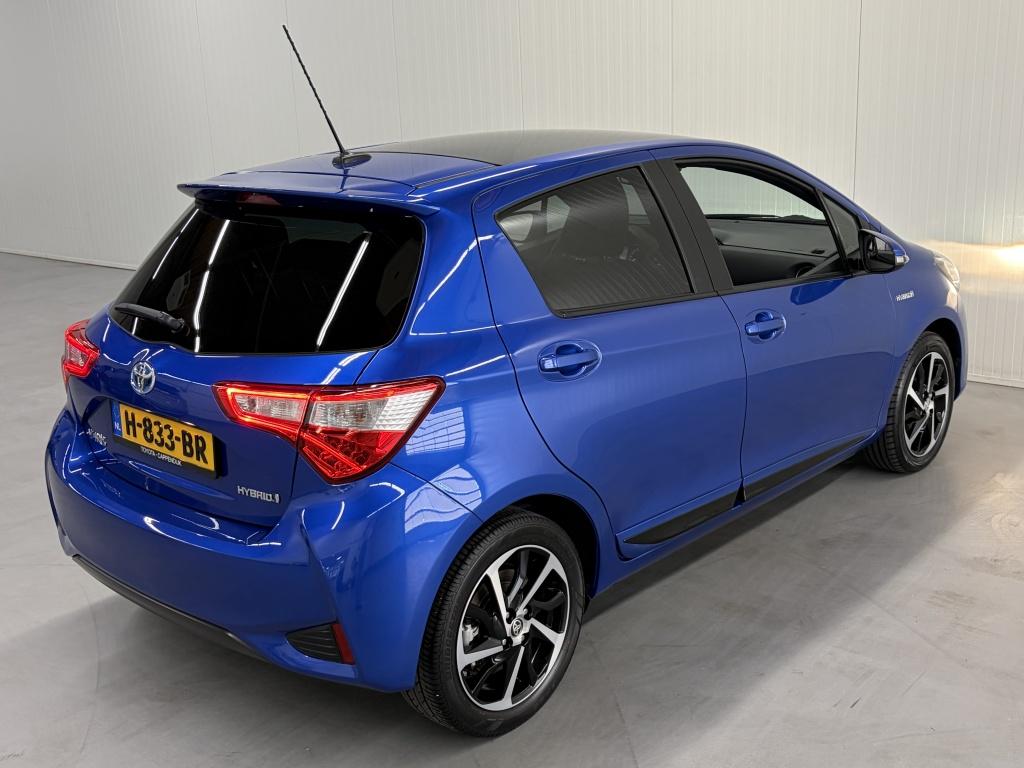 Toyota Yaris 1.5 hybrid executive