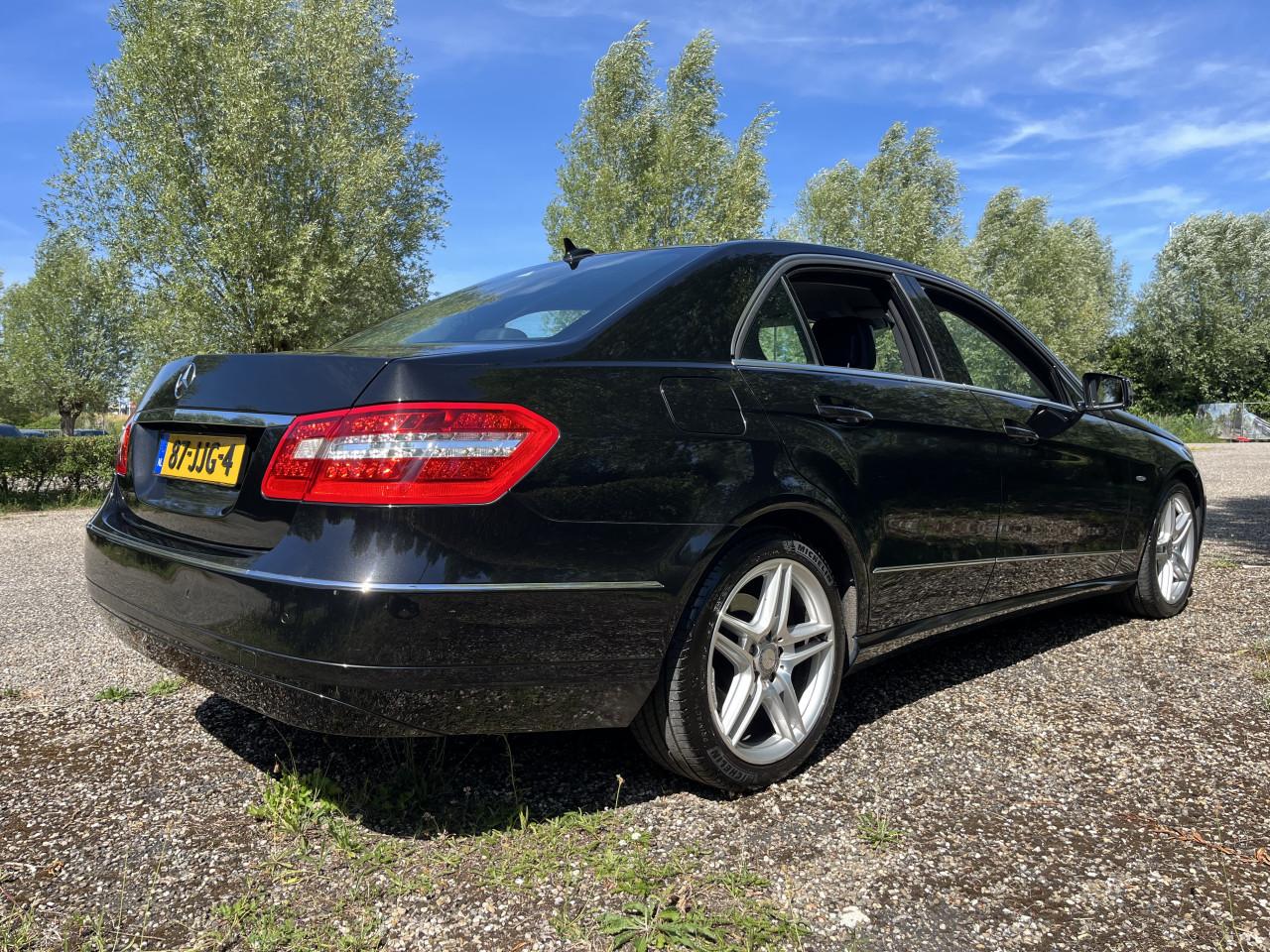 Mercedes-Benz E-Klasse E220d Aut 2009 AMG Coating Youngtimer