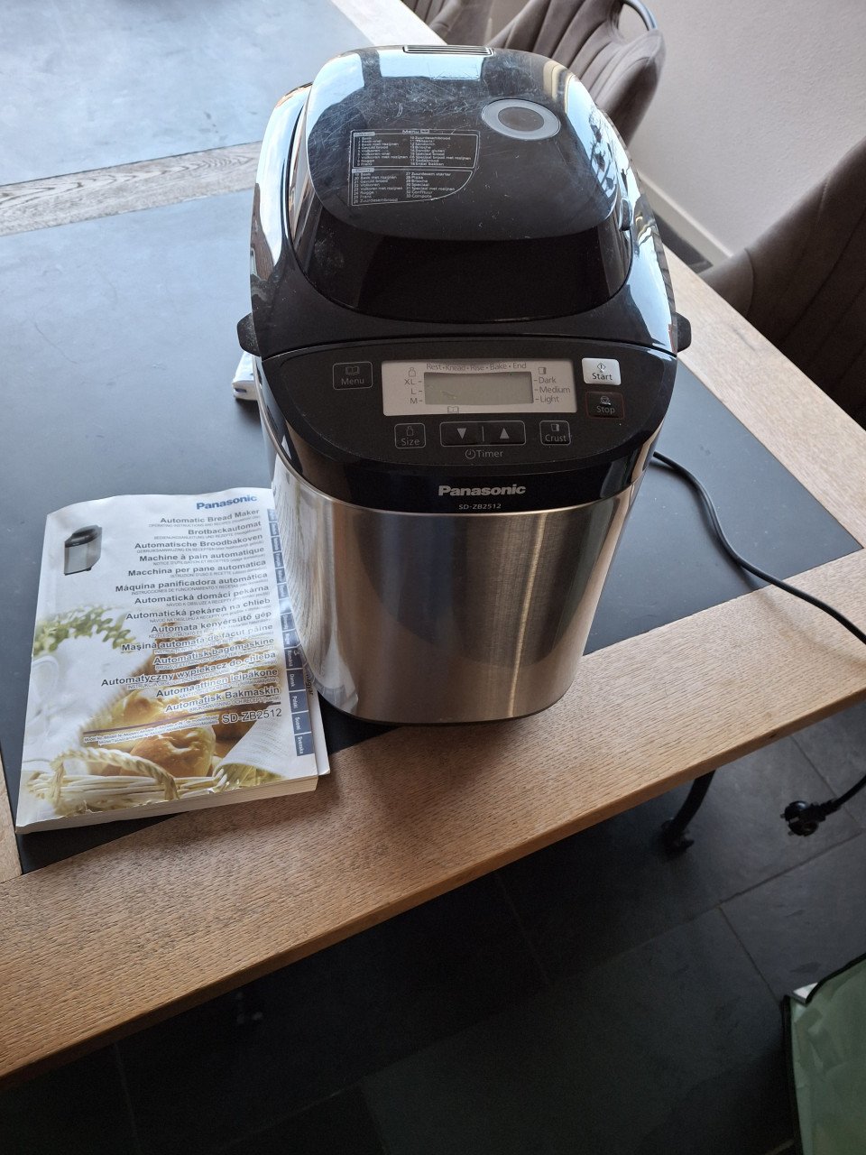 Broodbakmachine