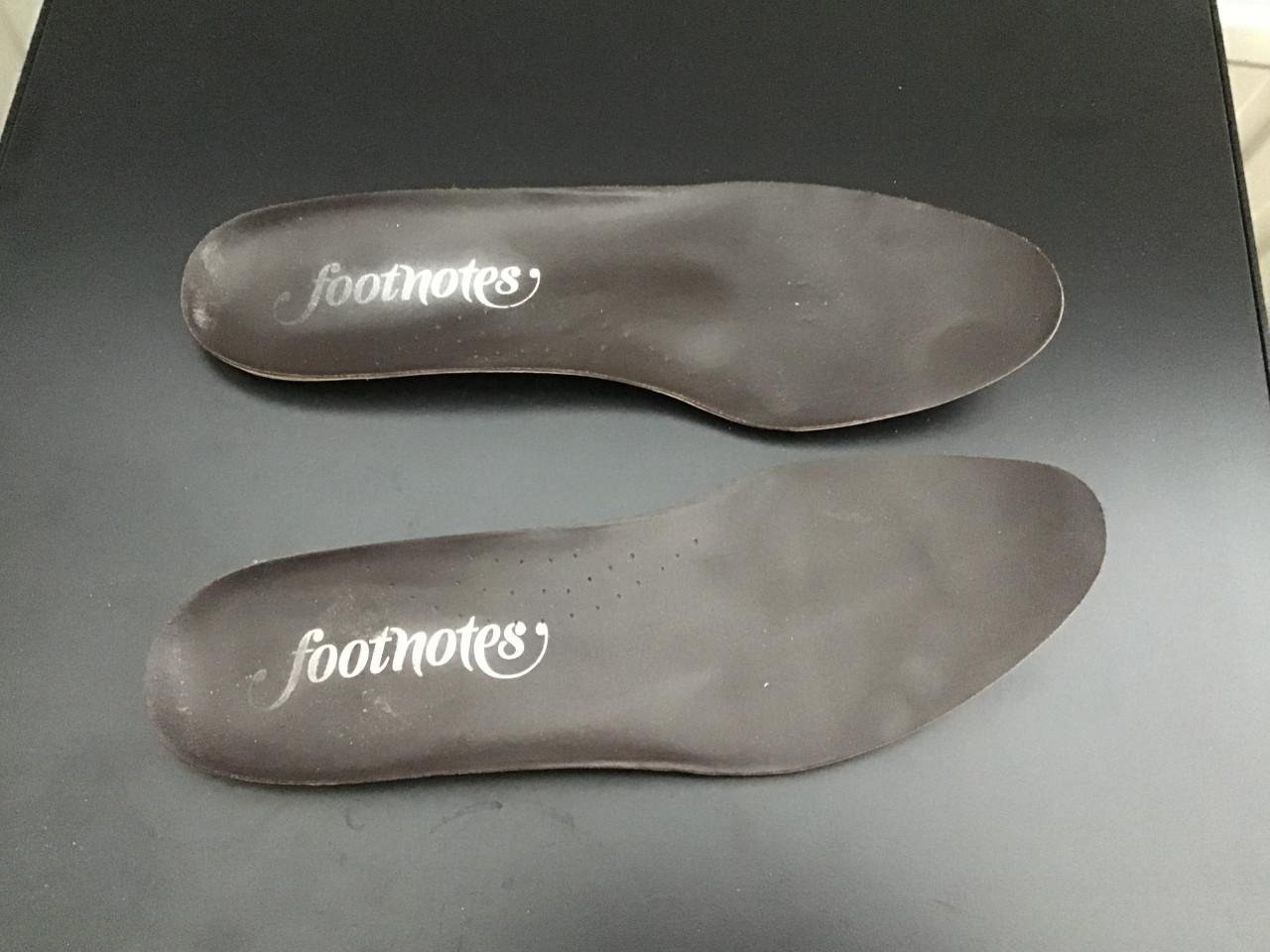 Enkellaarsjes Footnotes