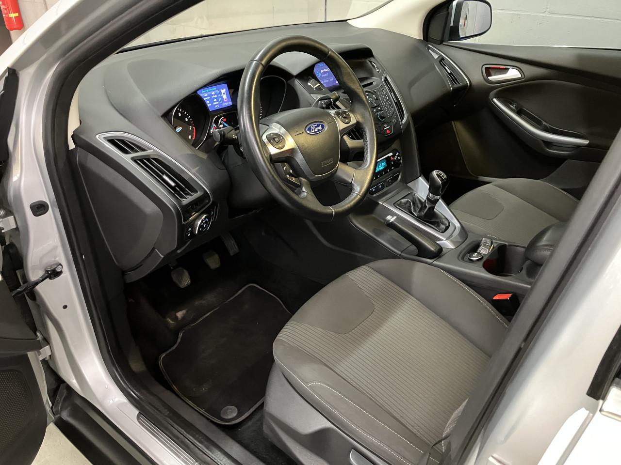 Ford Focus wagon met trekhaak!